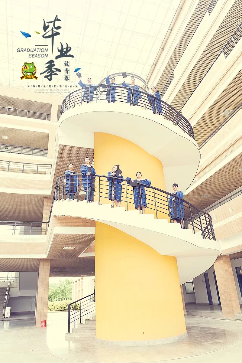 大学毕业照拍摄高校班级毕业写真服务