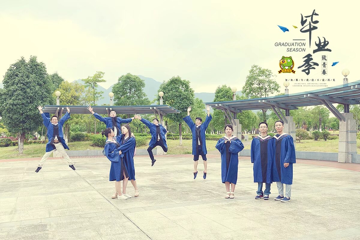 大学毕业照拍摄高校班级毕业写真服务