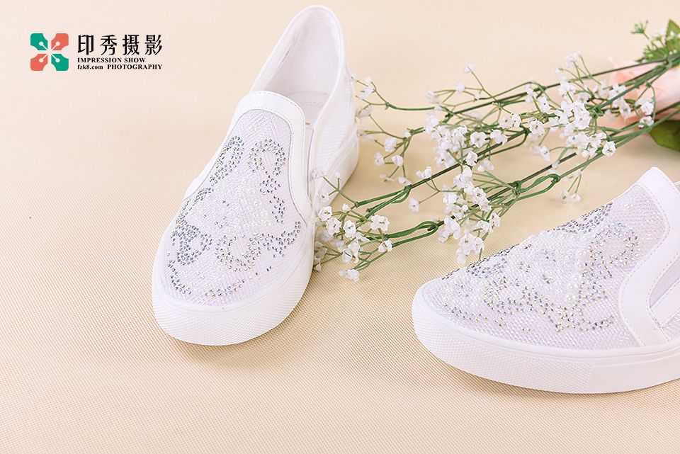女鞋拖鞋网纱水钻厚底鞋产品摄影