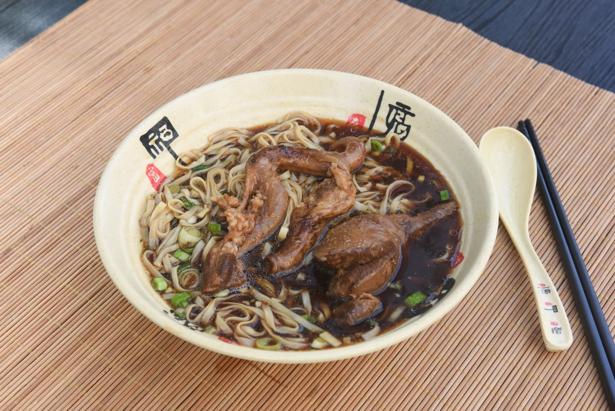 羊肉馆面拍摄羊肉羊杂面餐饮美食摄影